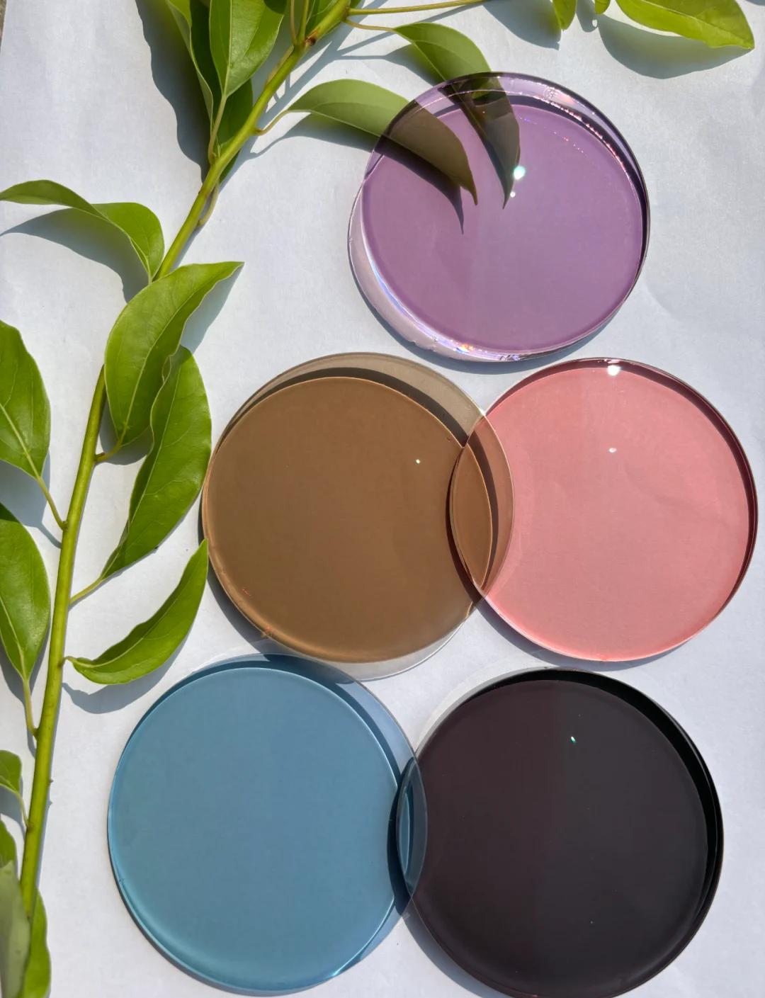 新視客旋涂膜變鏡片:科技與美學(xué)的完美結(jié)合